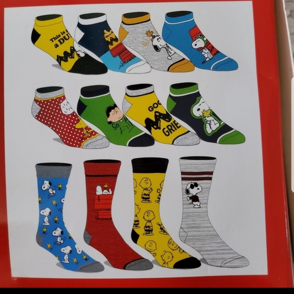 PEANUTS 12 Days Of Socks Snoopy Charlie Brown Unisex - Picture 4 of 4